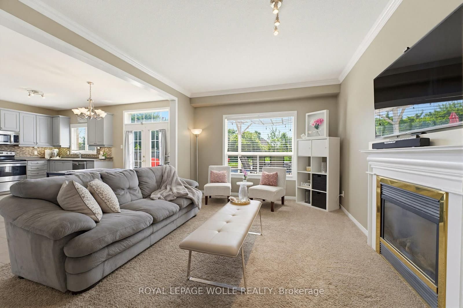359 Pine Valley Drive thumbnail 17