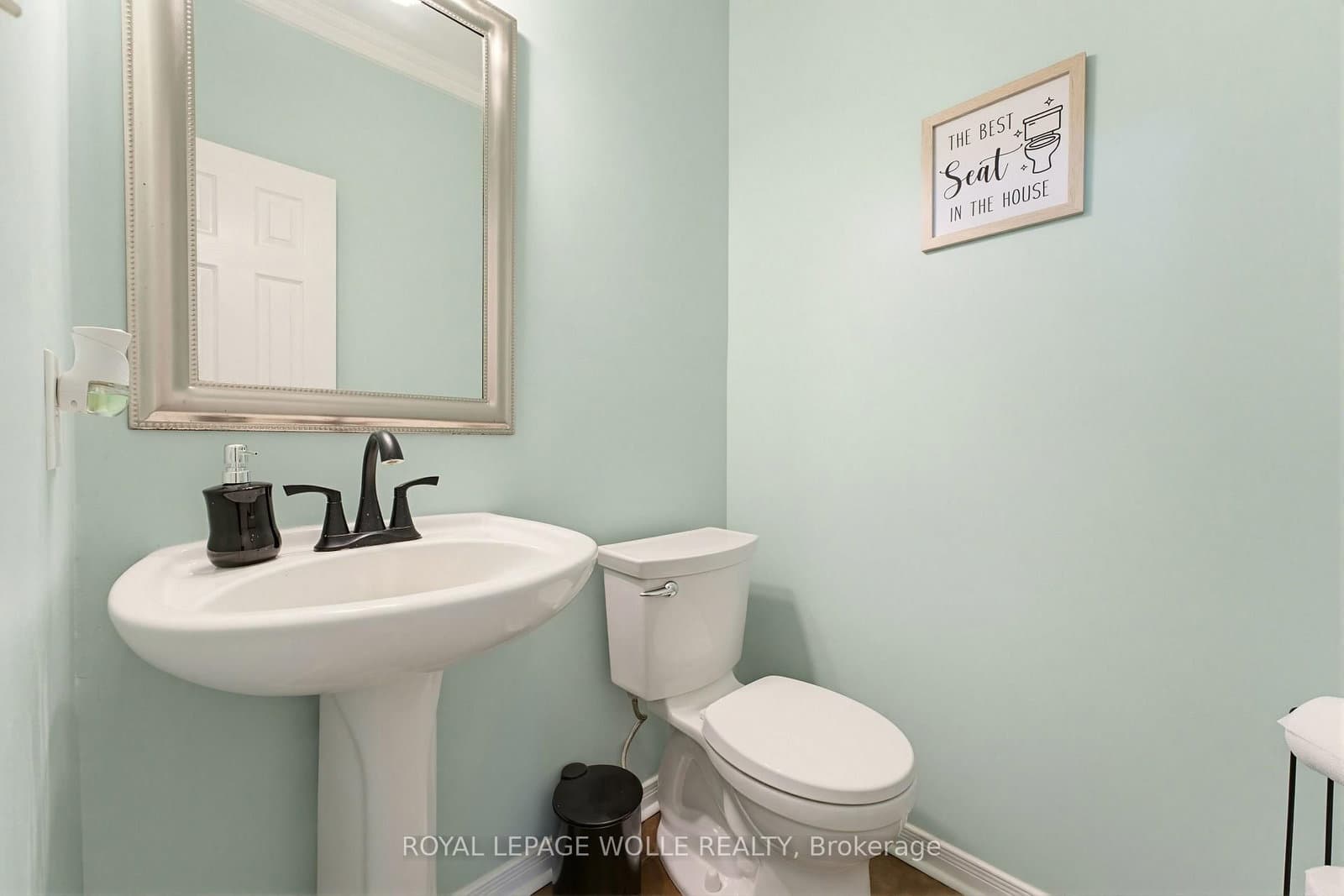 359 Pine Valley Drive thumbnail 20