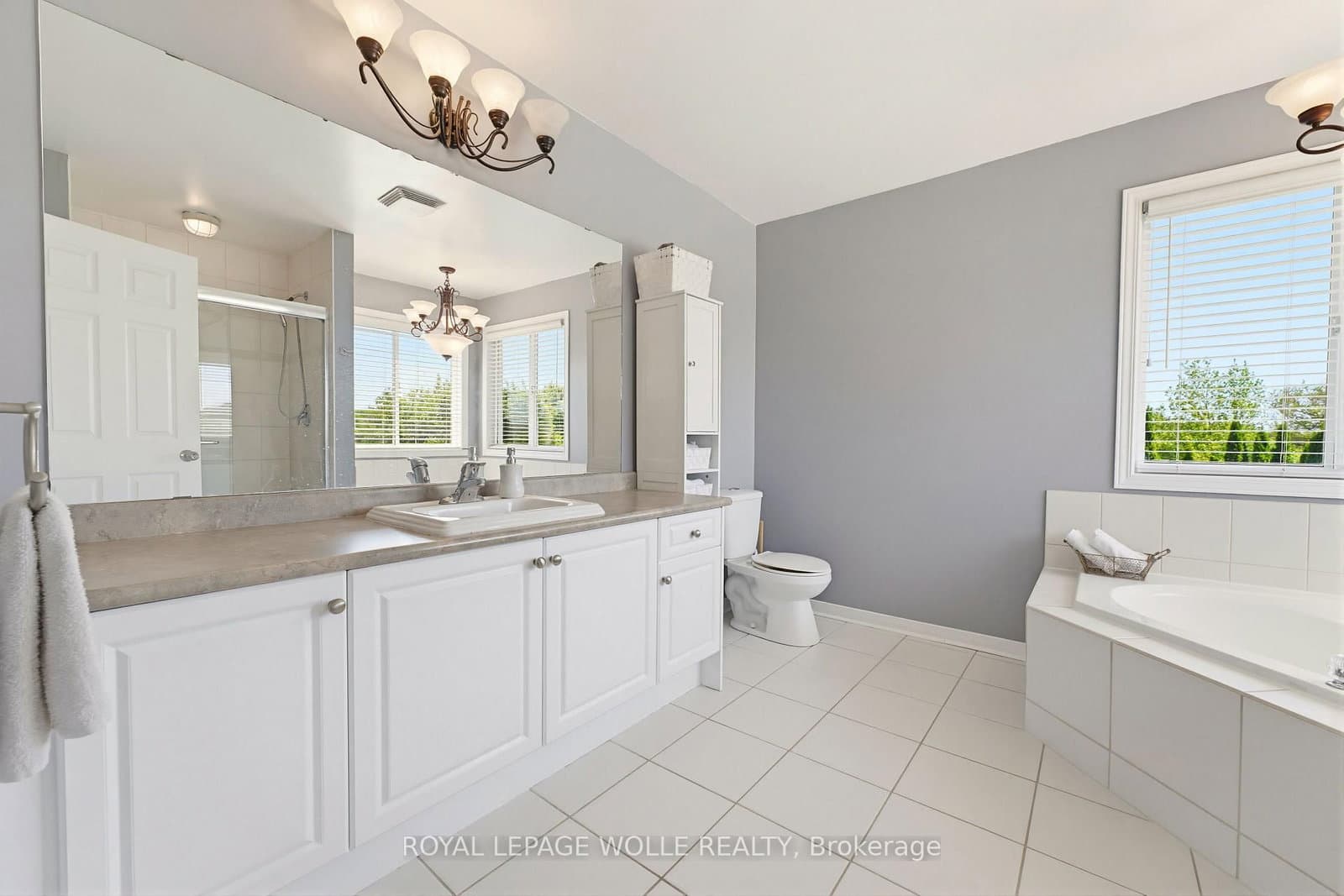 359 Pine Valley Drive thumbnail 27