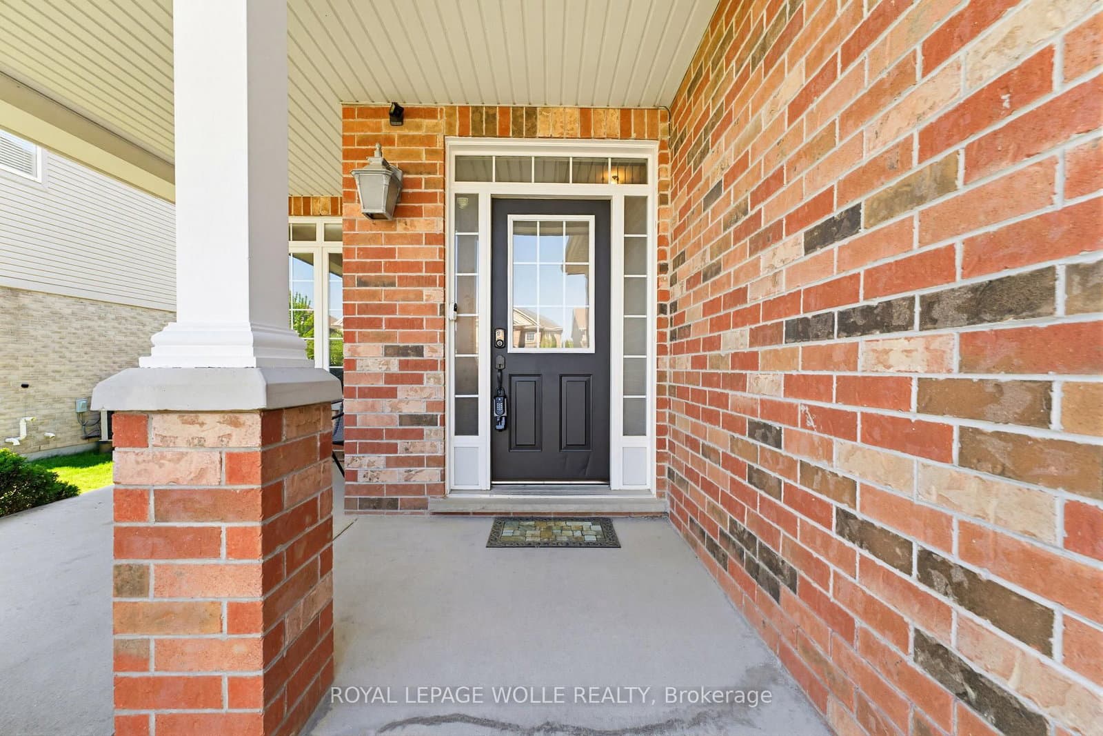 359 Pine Valley Drive thumbnail 5
