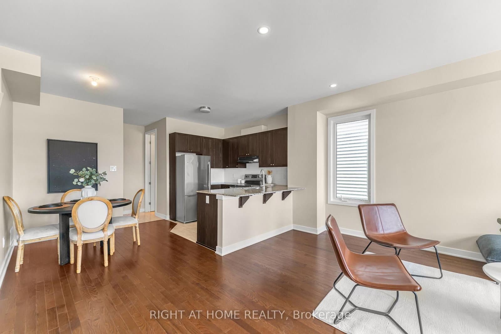 6319 Perth Street thumbnail 13