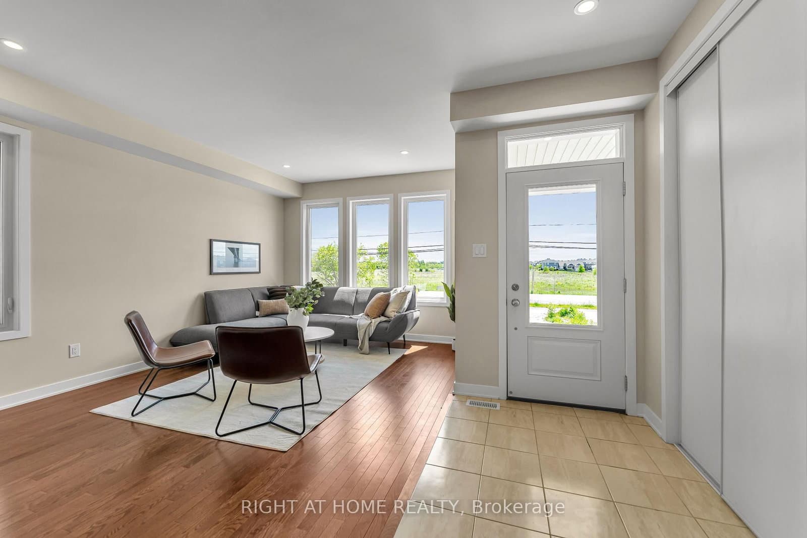 6319 Perth Street thumbnail 15