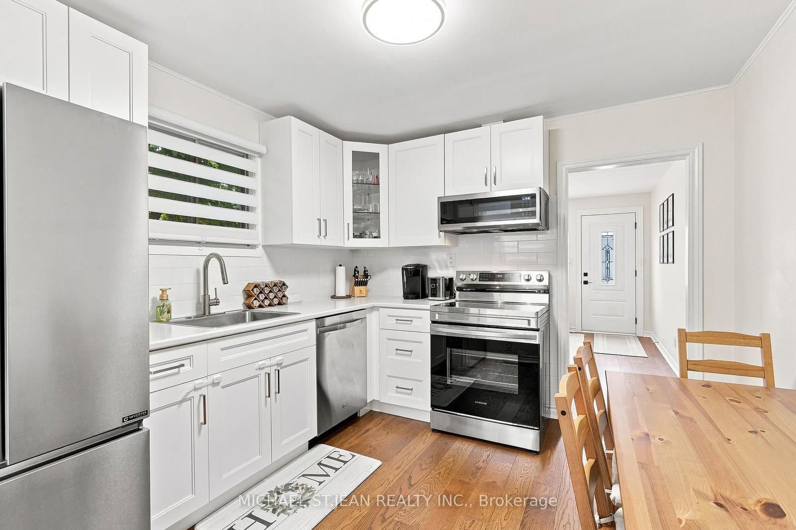 122 Limeridge Road W thumbnail 16