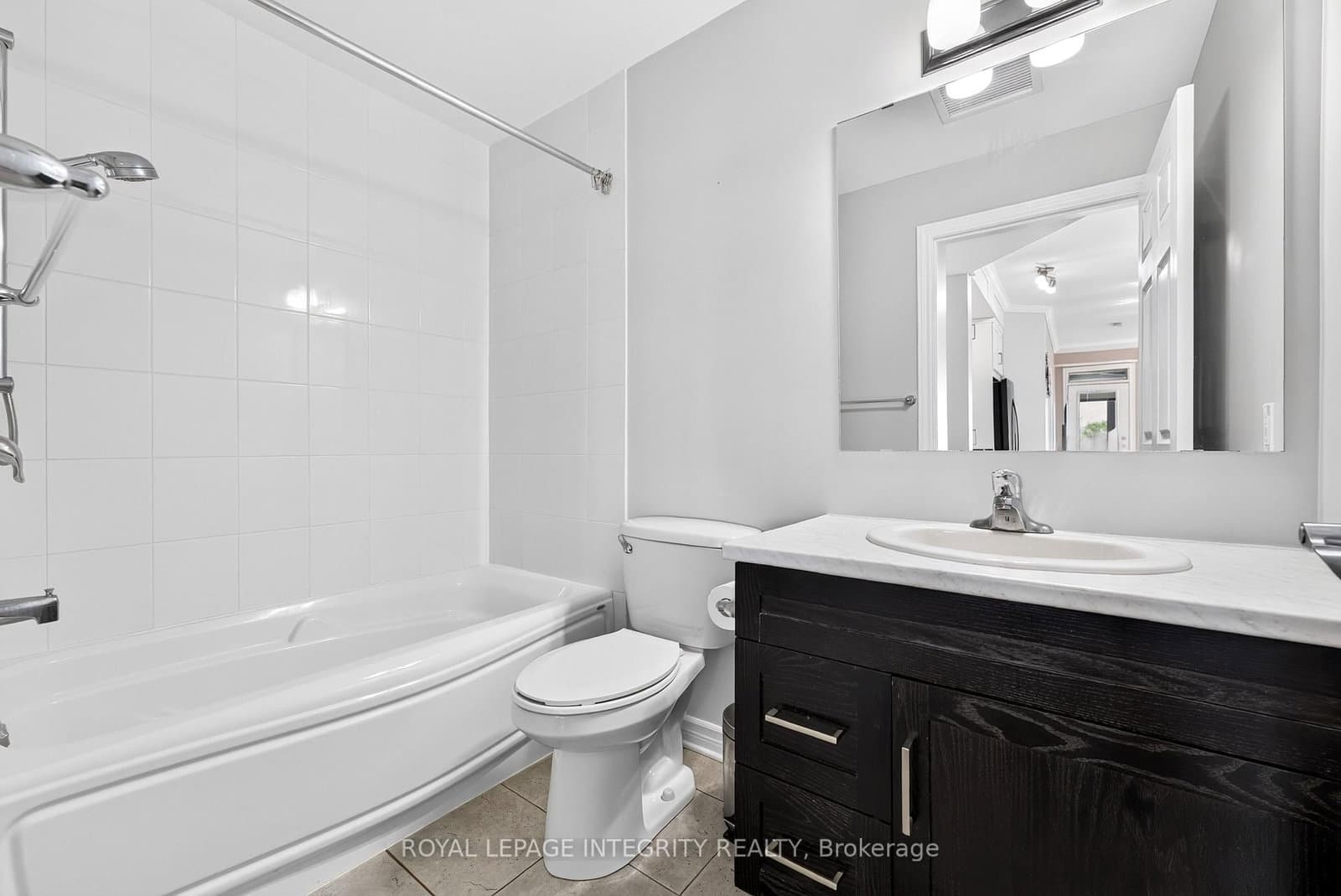 140 GUELPH Private, Unit 304 thumbnail 28