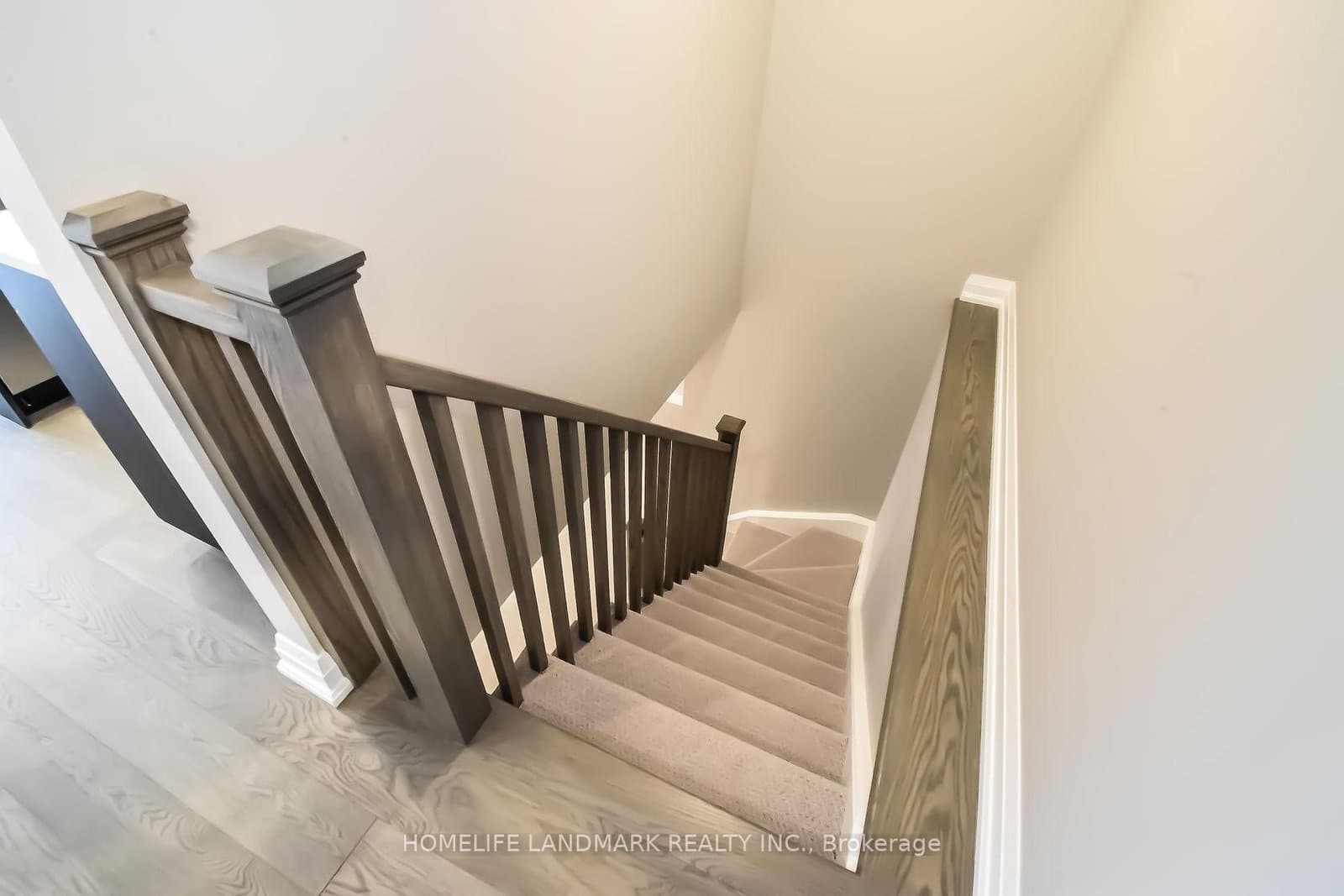 8974 Willoughby Drive, Unit Unit 23 thumbnail 24
