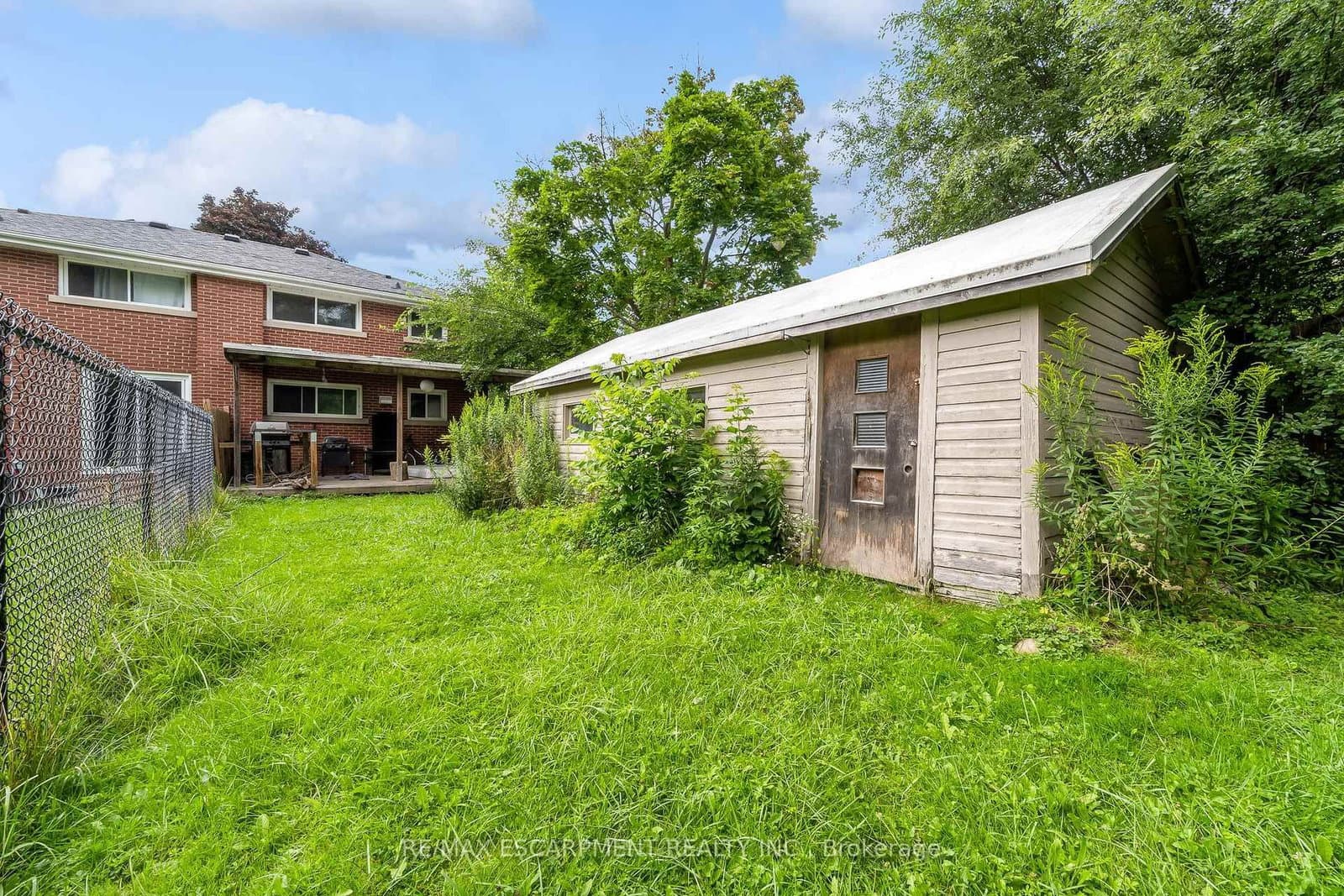 203B Erb Street thumbnail 24