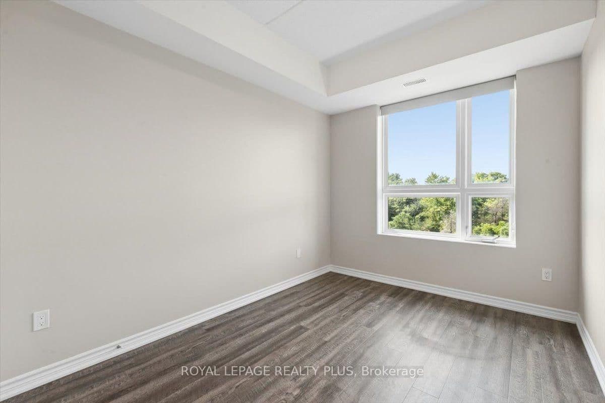 1284 Gordon Street, Unit 404 thumbnail 13