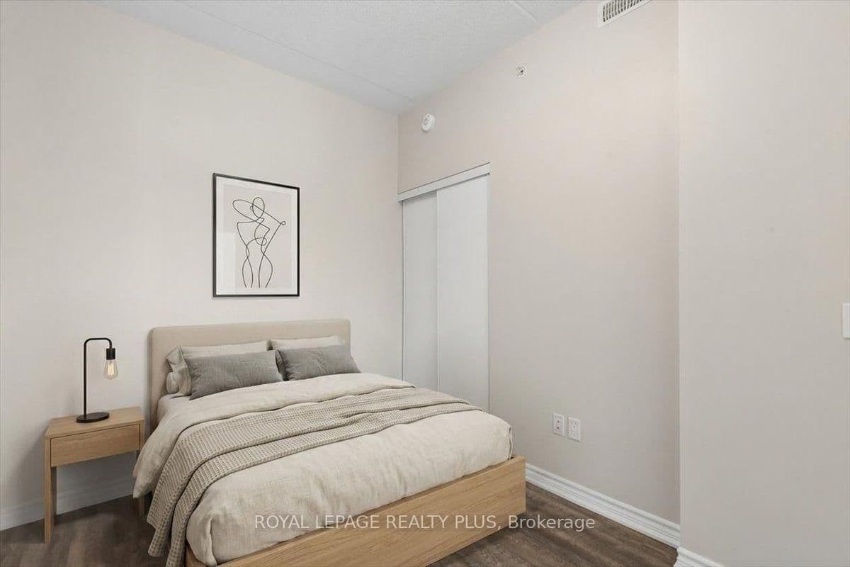 1284 Gordon Street, Unit 404 thumbnail 14