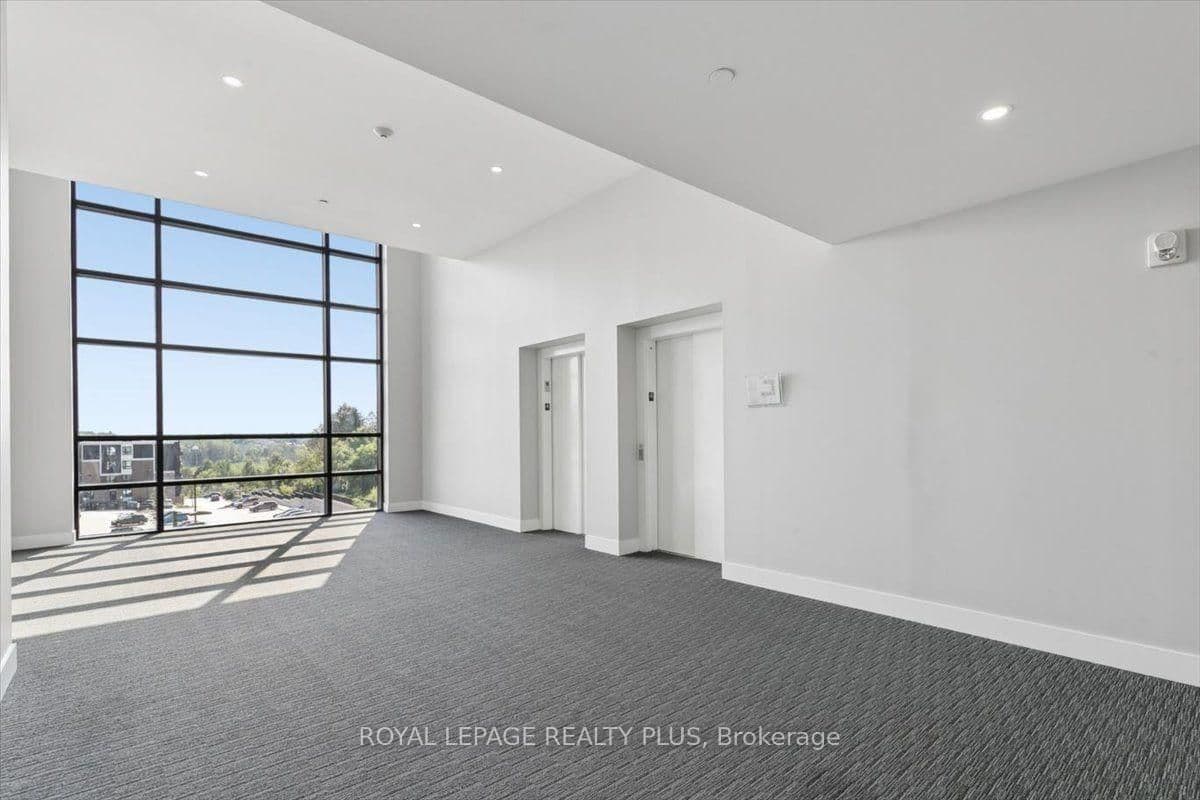 1284 Gordon Street, Unit 404 thumbnail 24
