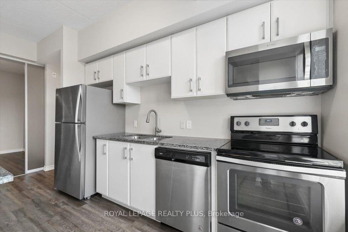 1284 Gordon Street, Unit 404 thumbnail 8