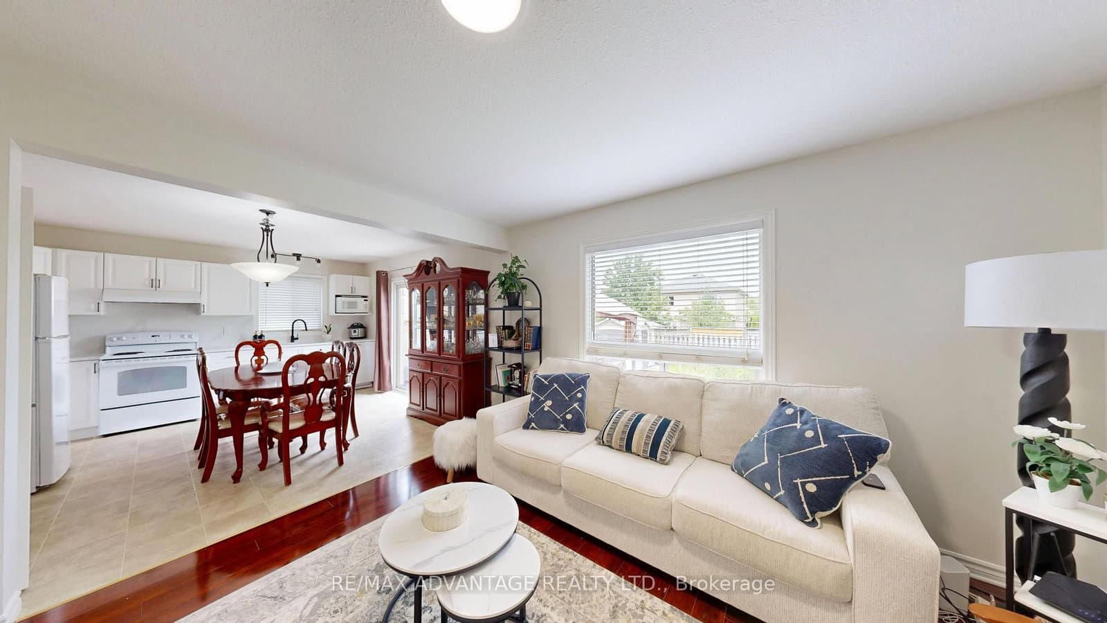816 Wild Rose Lane S thumbnail 16