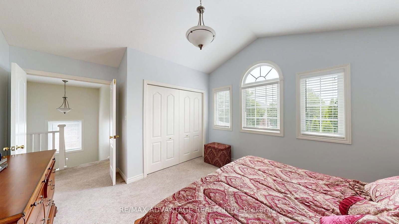816 Wild Rose Lane S thumbnail 22