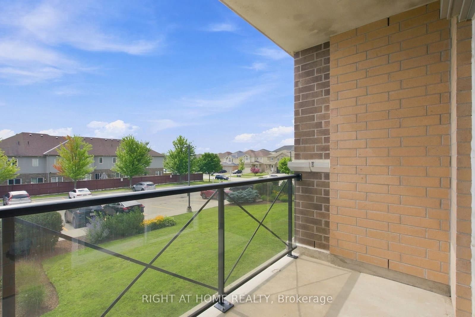 2 Colonial Drive, Unit 201 thumbnail 15