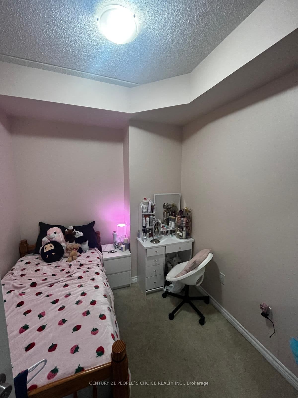 1077 Gordon Street W, Unit 119 thumbnail 8