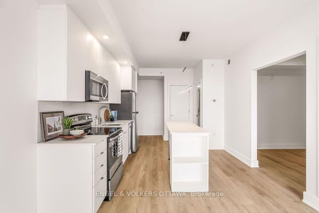 929 Richmond Road, Unit 1206 thumbnail 6