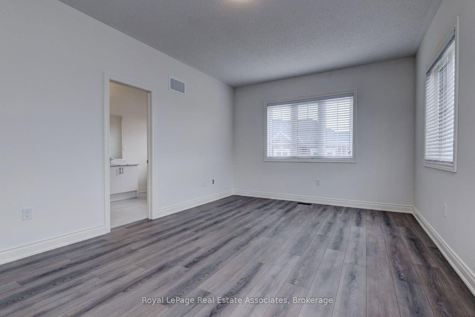 34 ATTWATER Drive thumbnail 27