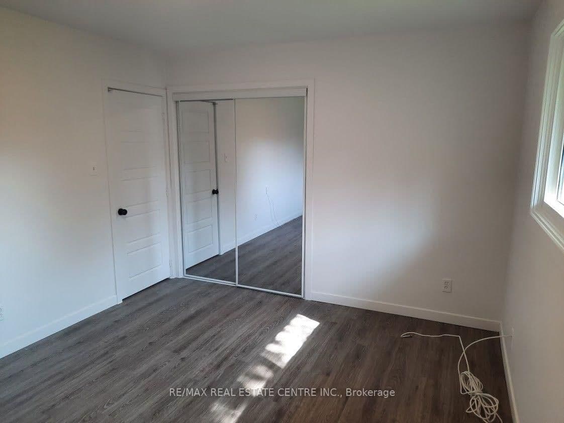 391 Tamarack Drive thumbnail 9