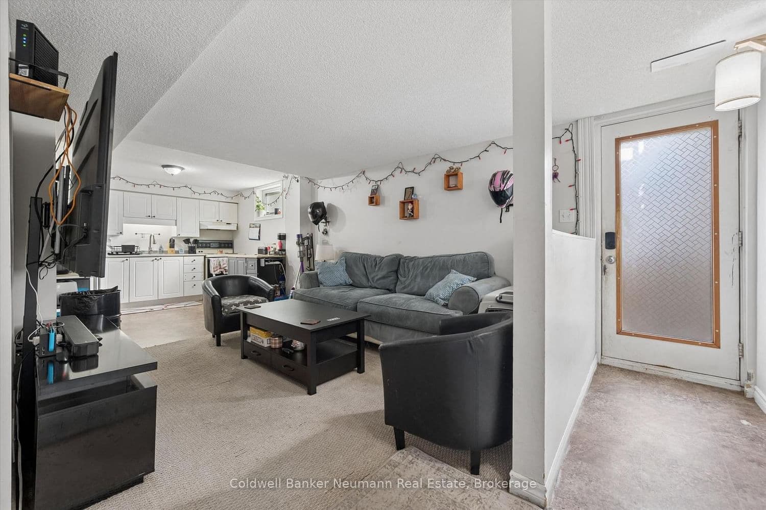 81 Candlewood Drive thumbnail 24