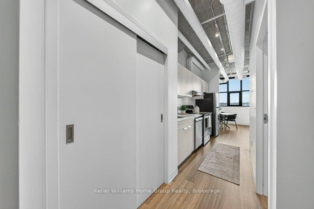 120 Huron Street, Unit 304 thumbnail 9