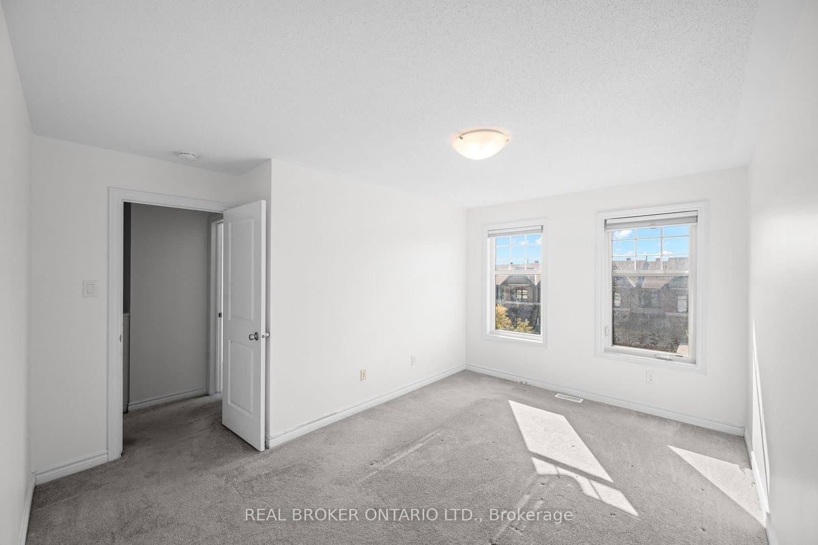 66 Fallengale Crescent thumbnail 27