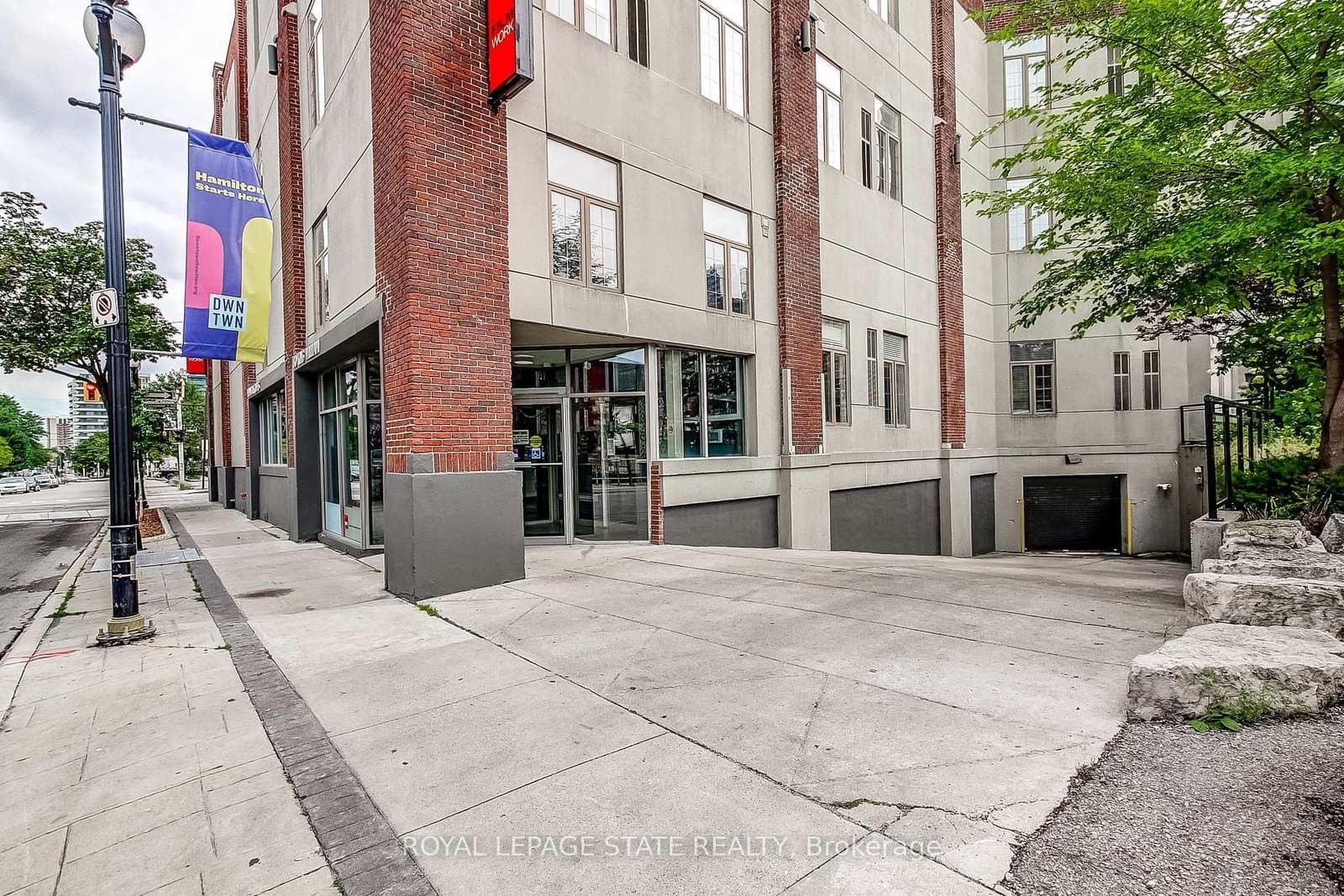 80 King William Street, Unit 214 thumbnail 3