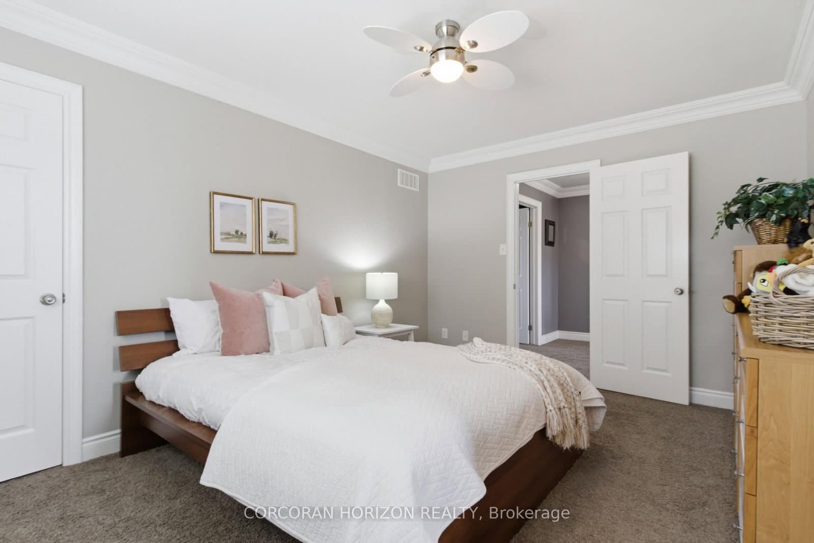 905 Marigold Court thumbnail 28