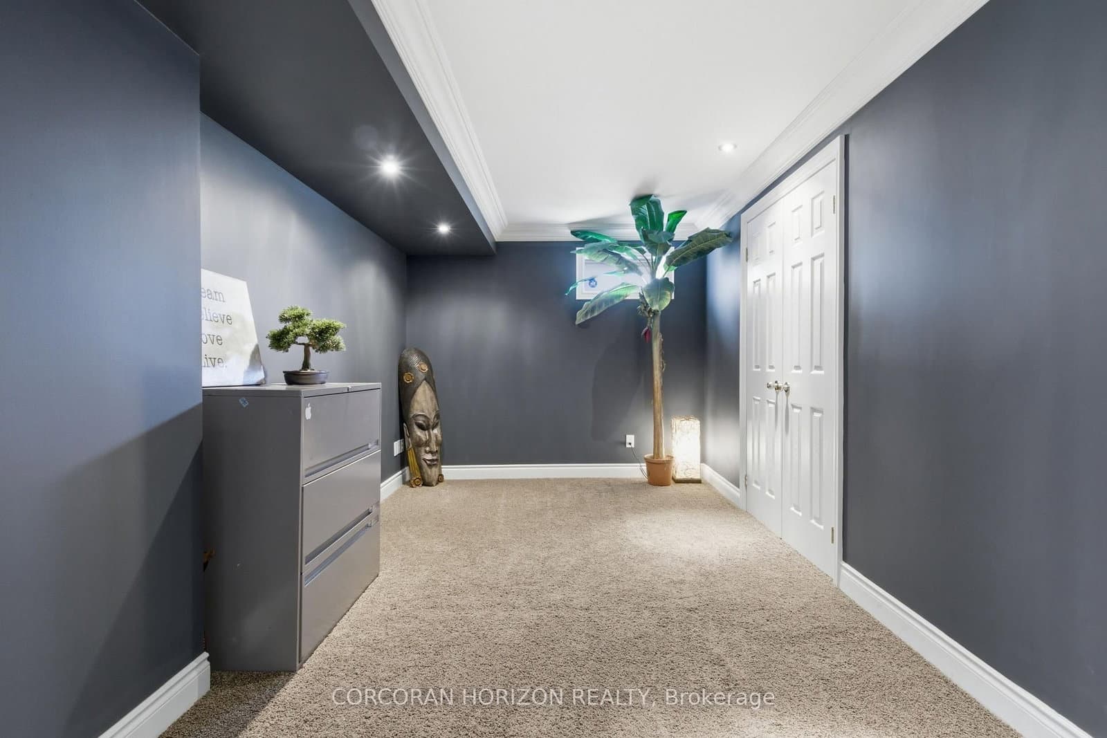905 Marigold Court thumbnail 41