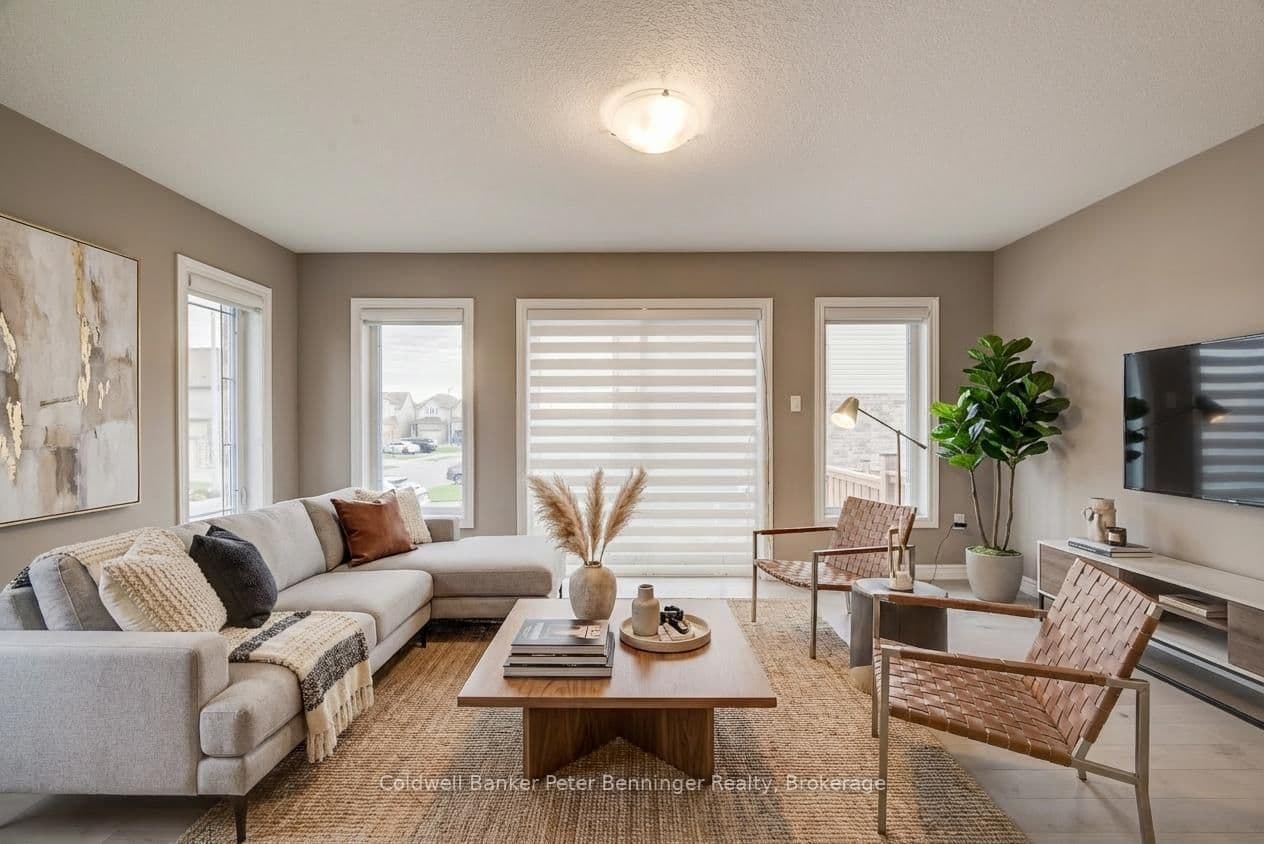 77 John Brabson Crescent thumbnail 25