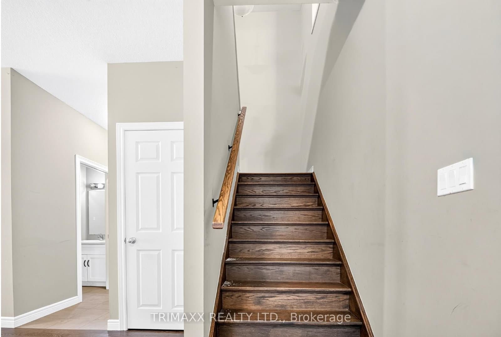 104 Tartan Avenue thumbnail 15