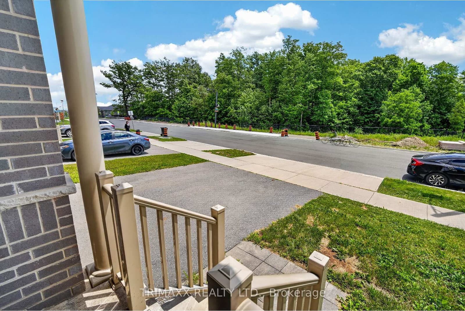 104 Tartan Avenue thumbnail 2