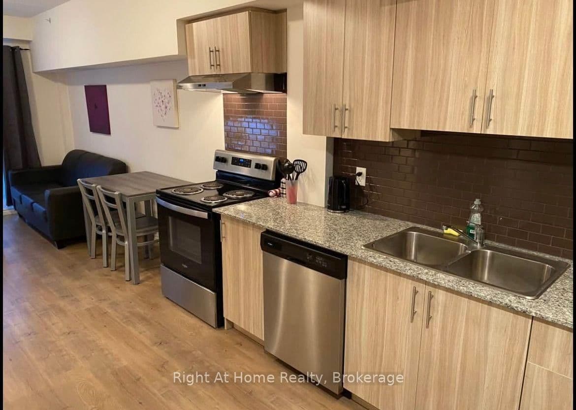 275 LARCH Street, Unit B602