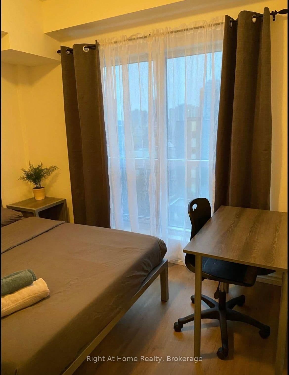 275 LARCH Street, Unit B602 thumbnail 11