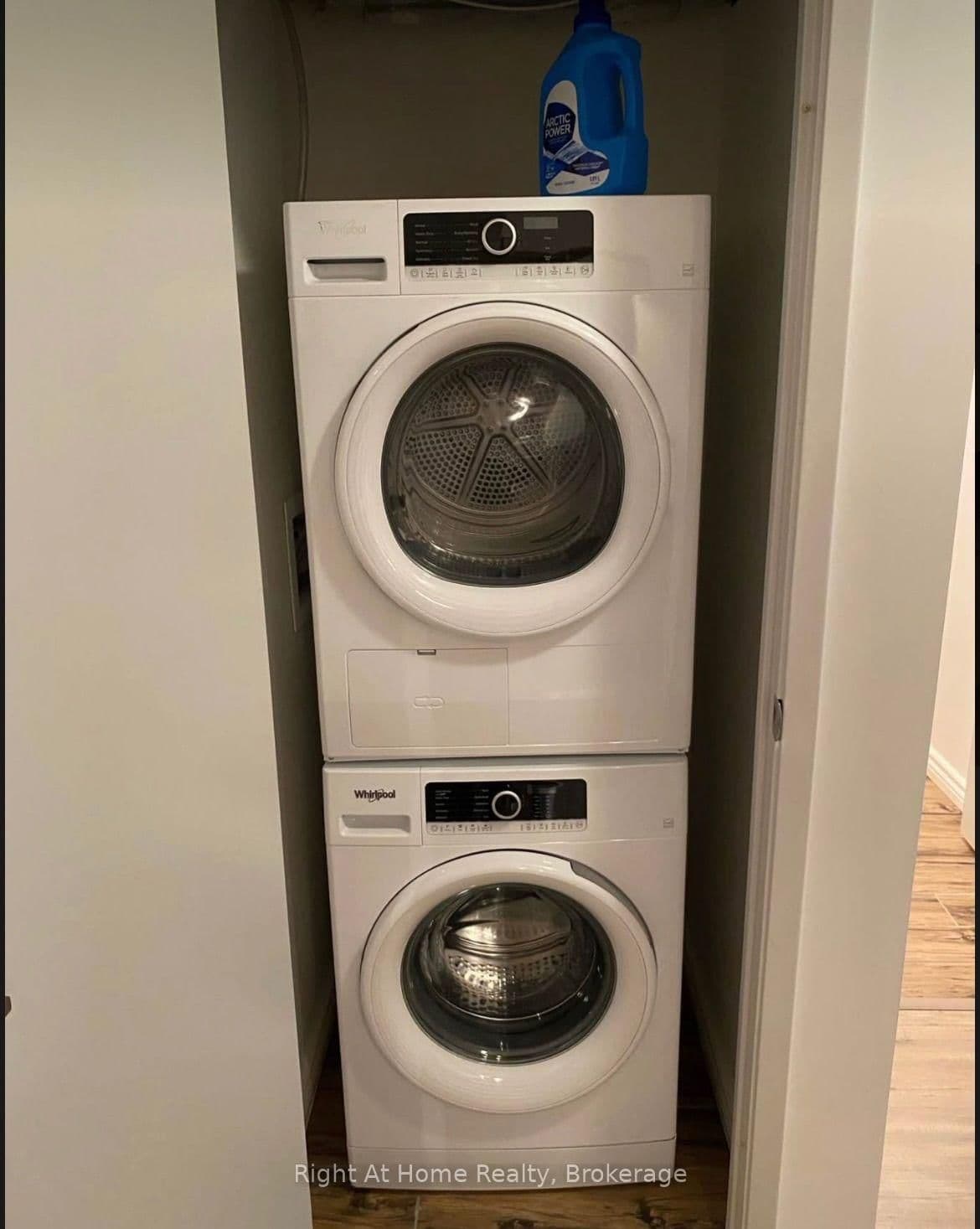 275 LARCH Street, Unit B602 thumbnail 15