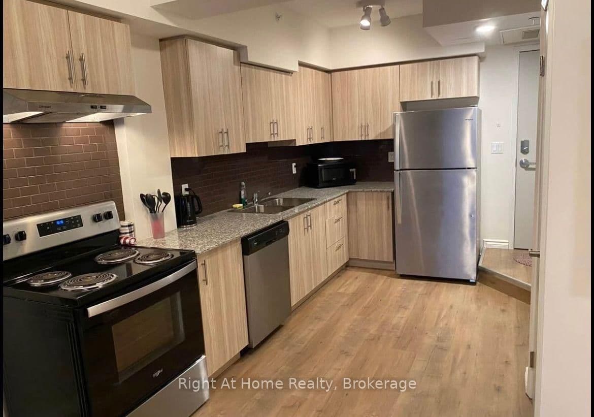 275 LARCH Street, Unit B602 thumbnail 2