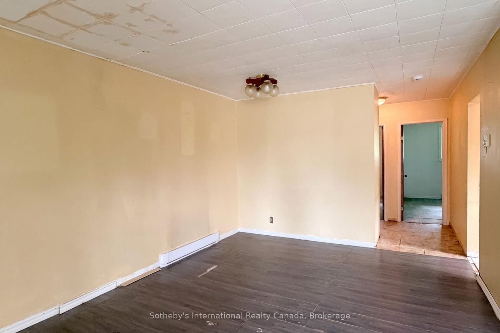 12A Valley Drive thumbnail 9