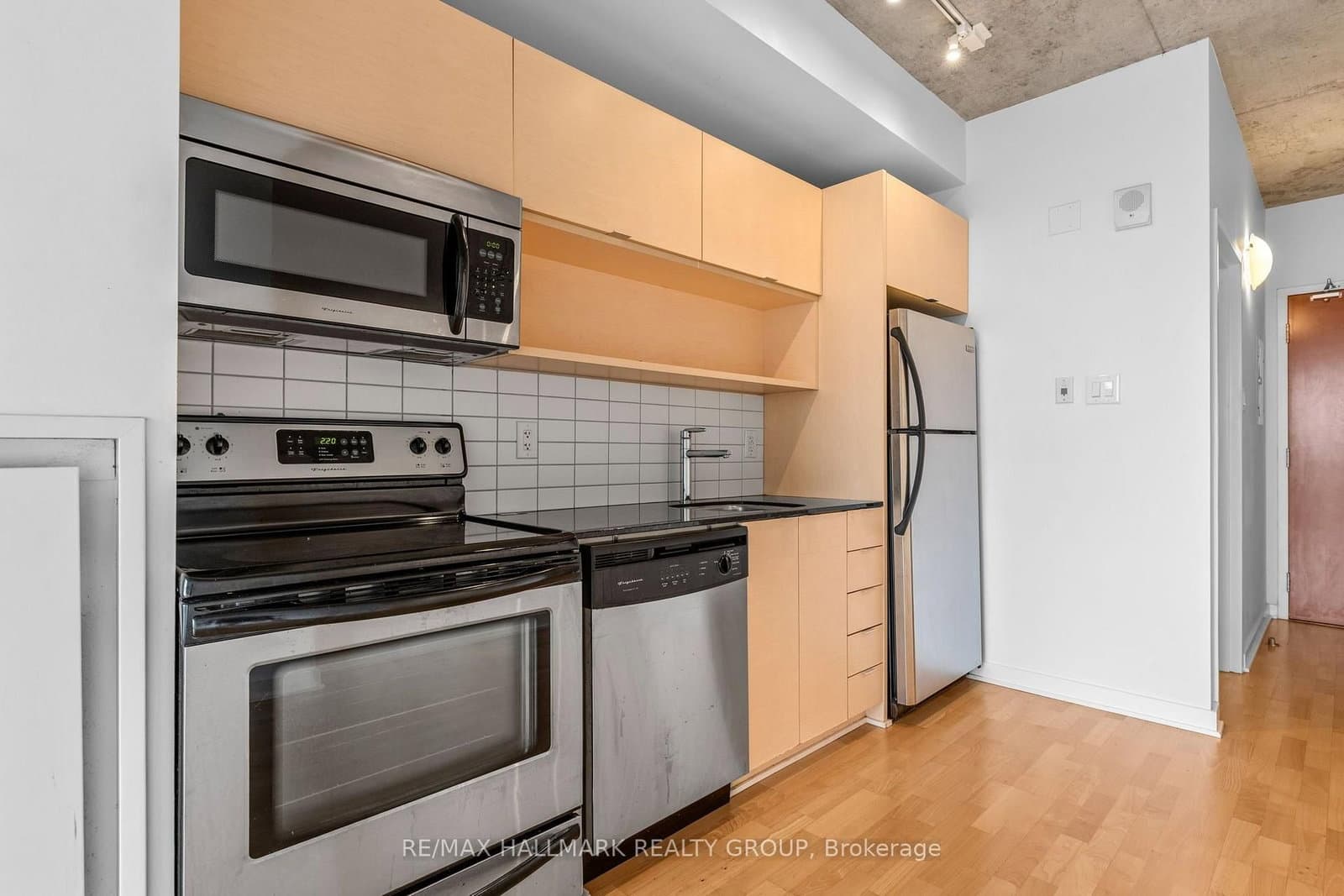324 Laurier Avenue W, Unit 1804 thumbnail 10