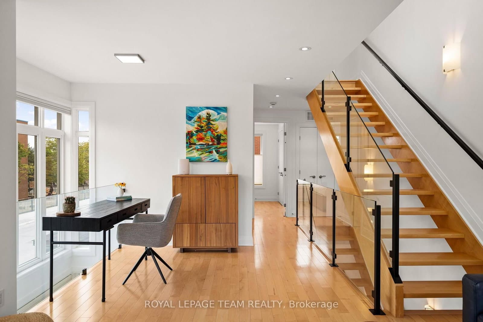 445 Edison Avenue thumbnail 13