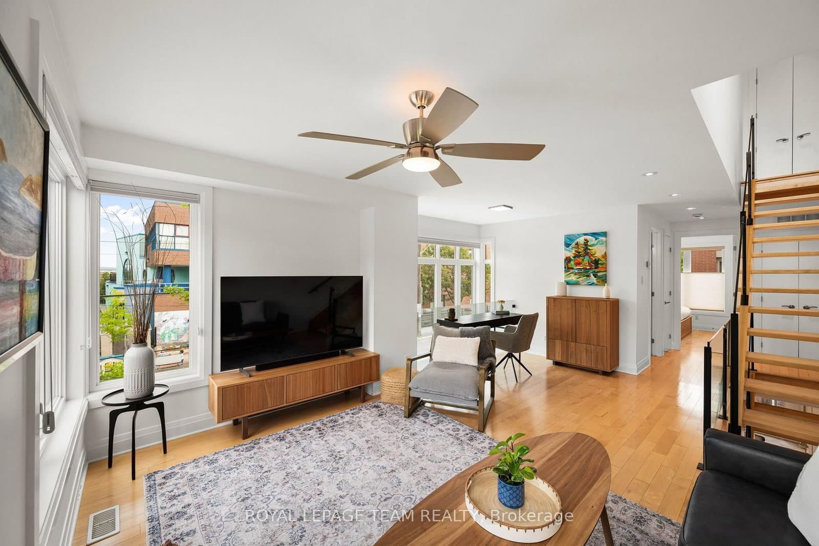 445 Edison Avenue thumbnail 15
