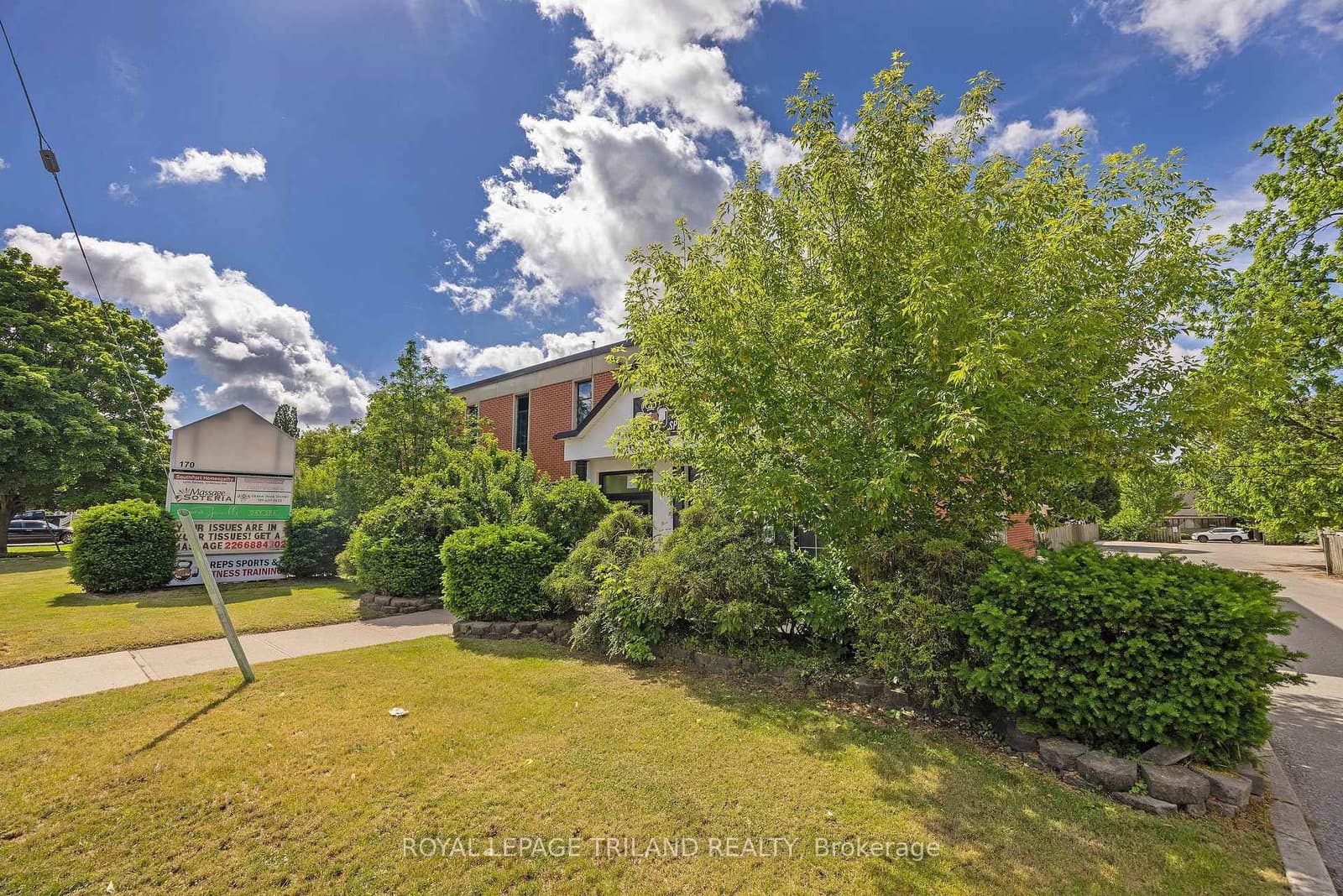 170 Wellington Street, Unit Lower Level thumbnail 4