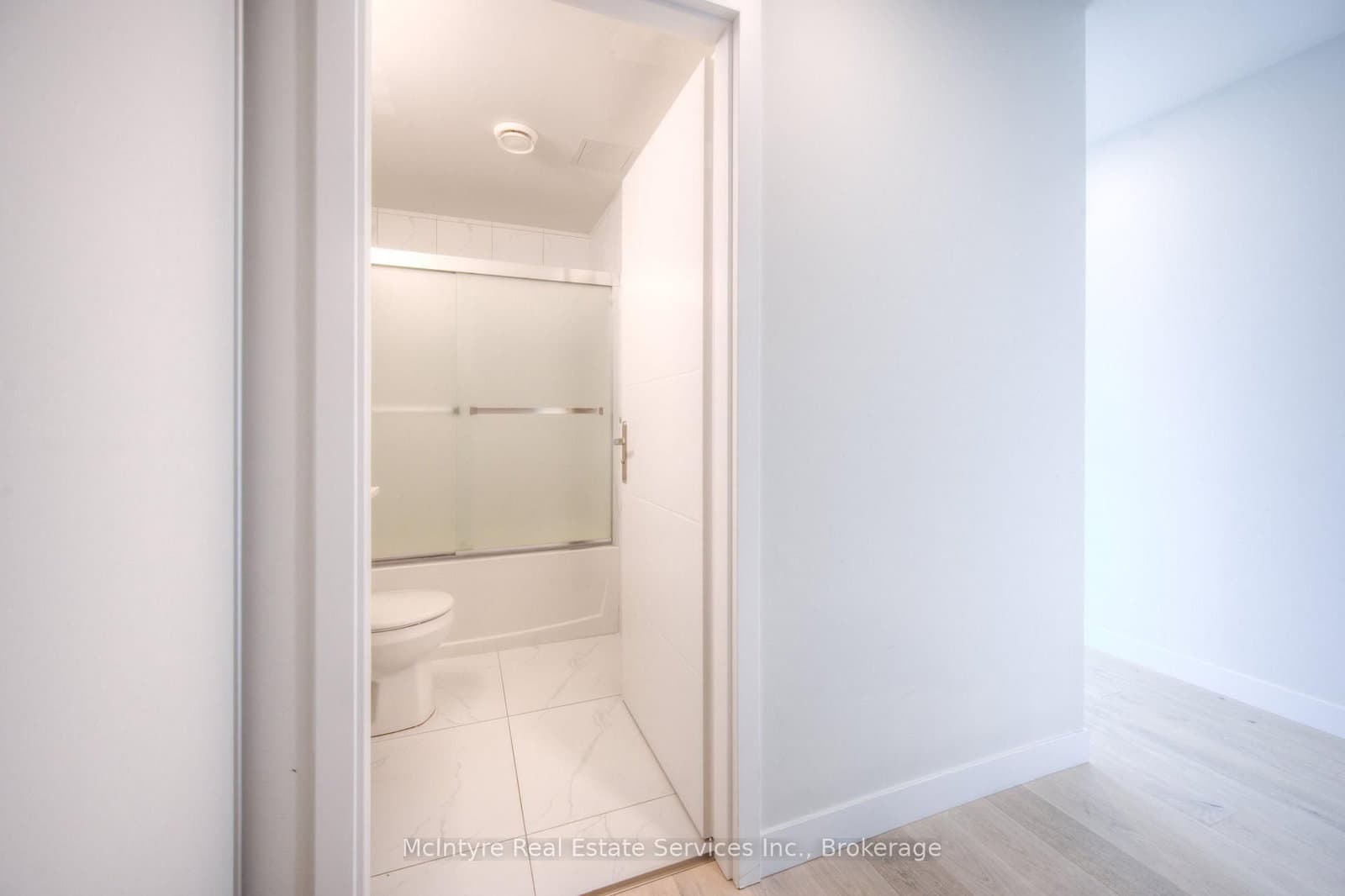 60 Frederick Street, Unit 2209 thumbnail 4