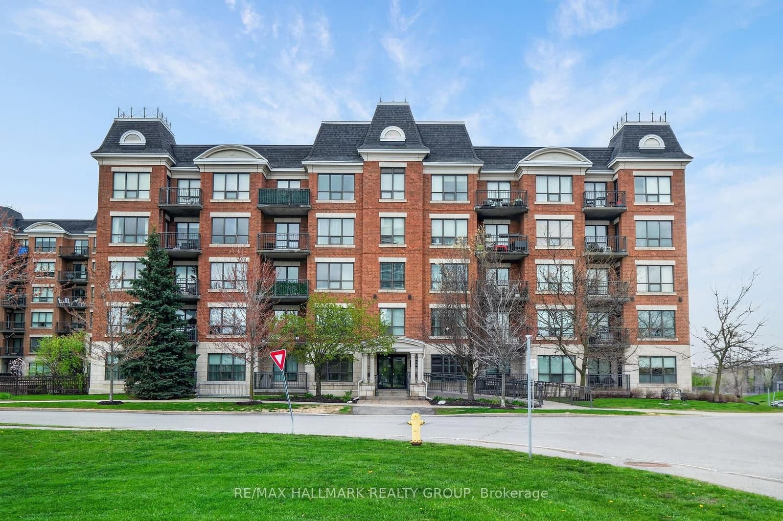 1005 Beauparc Private, Unit 301 - Image 1