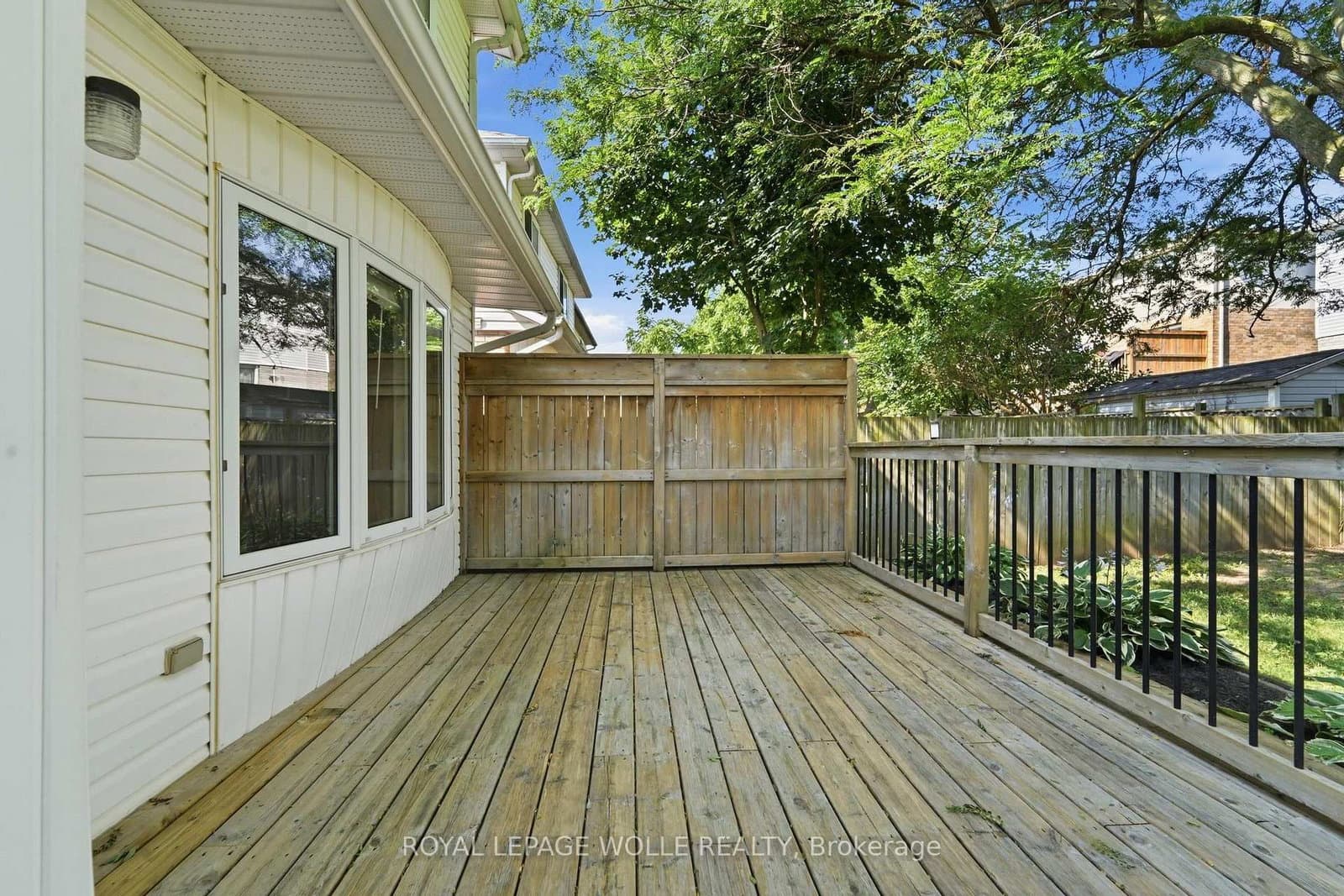 449 Exmoor Street thumbnail 37