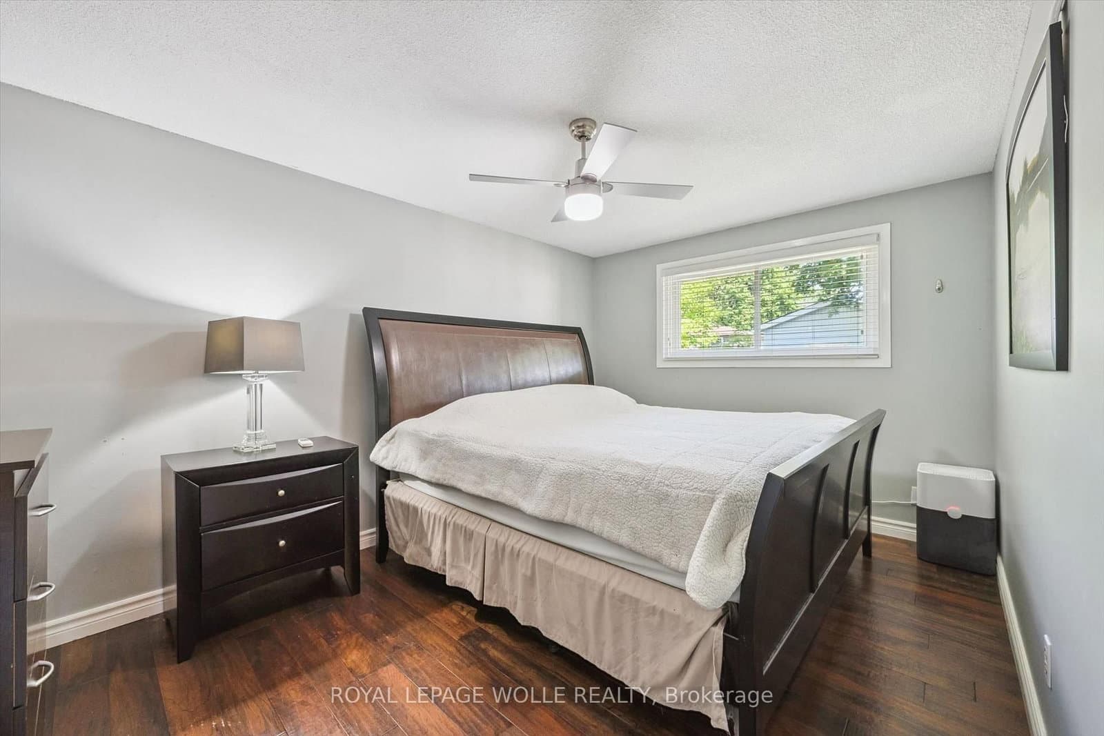 659 Glen Forrest Boulevard thumbnail 19