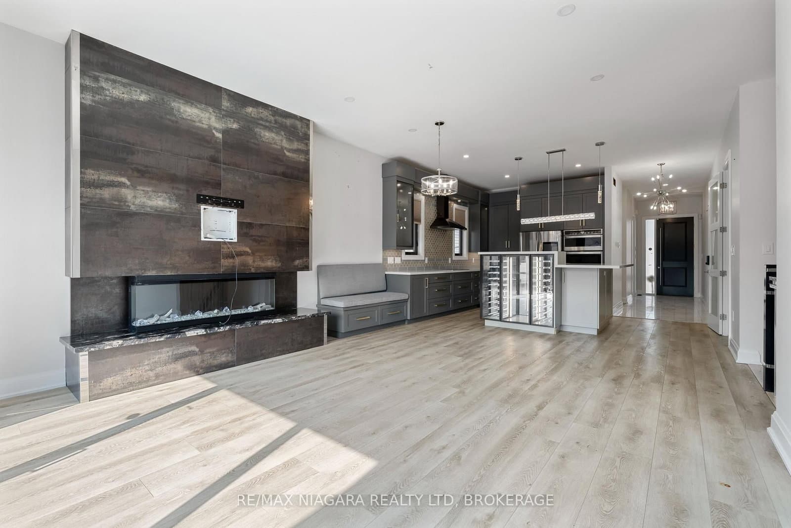 31 Berkshire Drive thumbnail 15