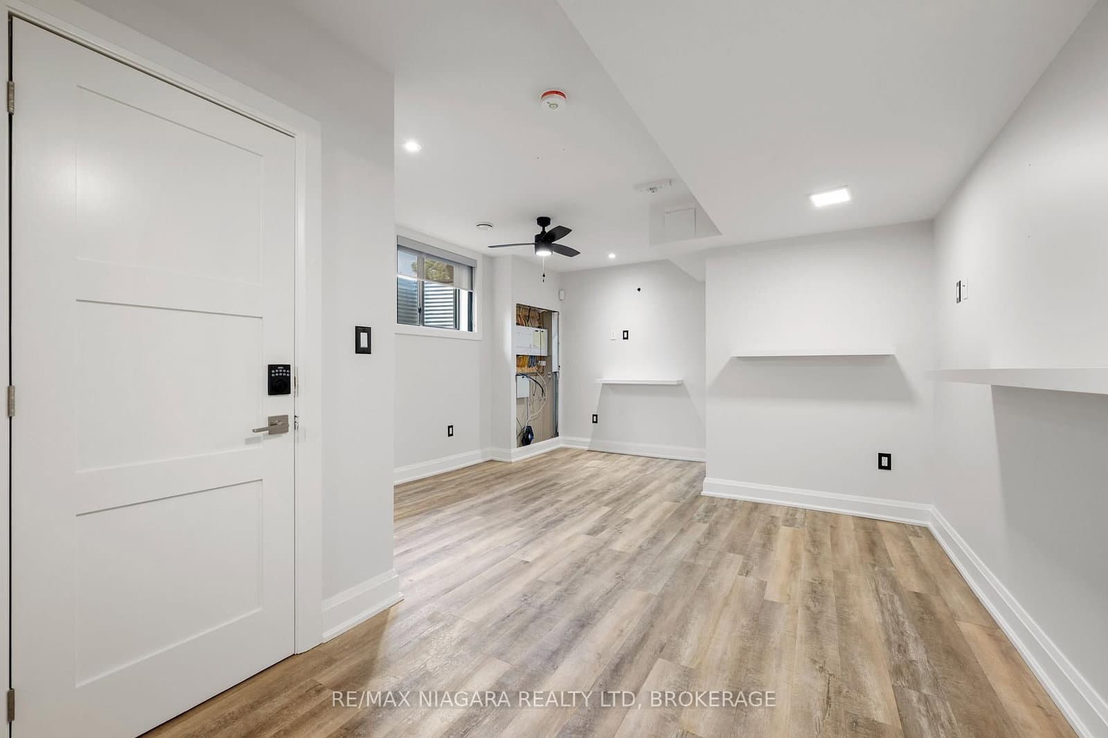 31 Berkshire Drive thumbnail 30