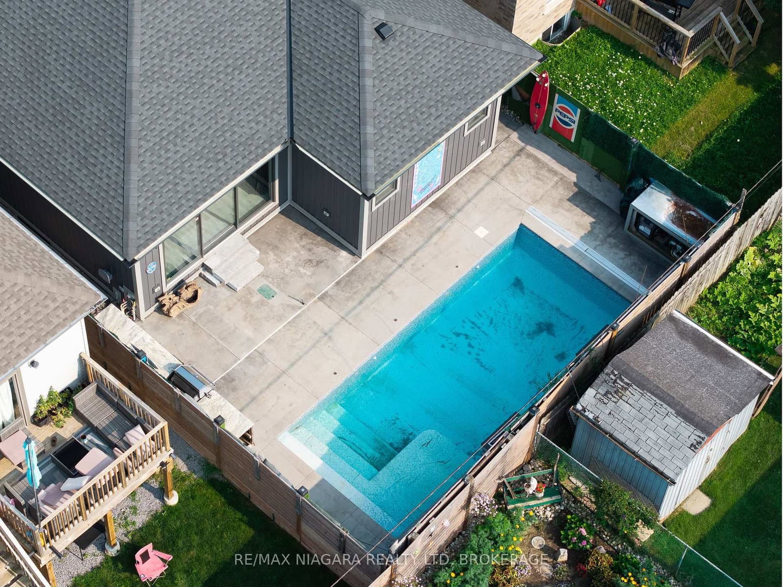 31 Berkshire Drive thumbnail 33