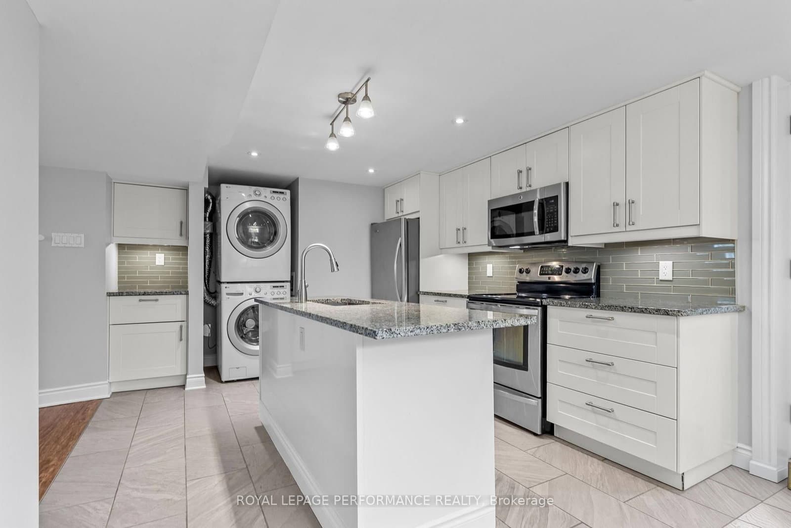 3B Birchwood Drive thumbnail 4