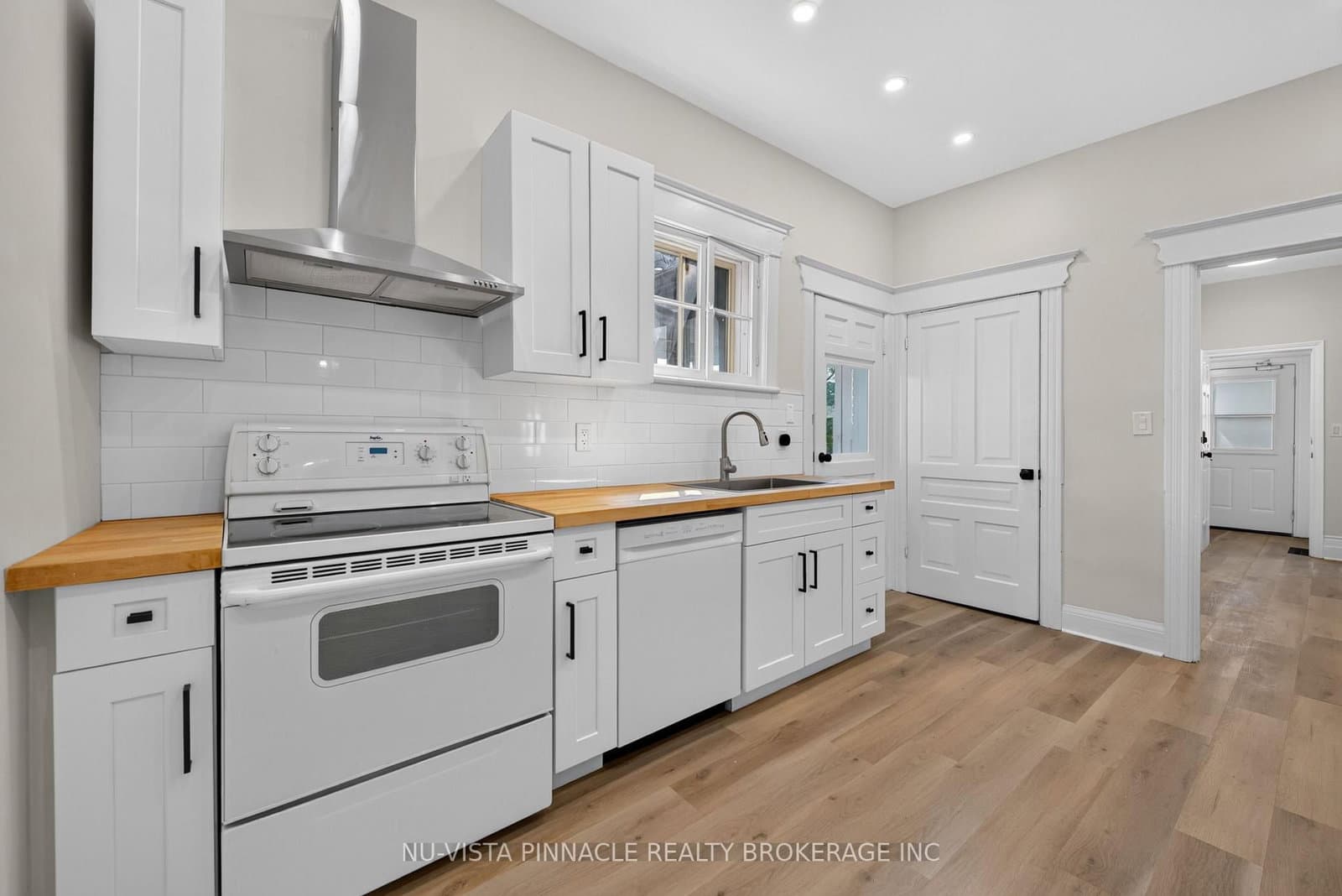 631 Peel Street thumbnail 18
