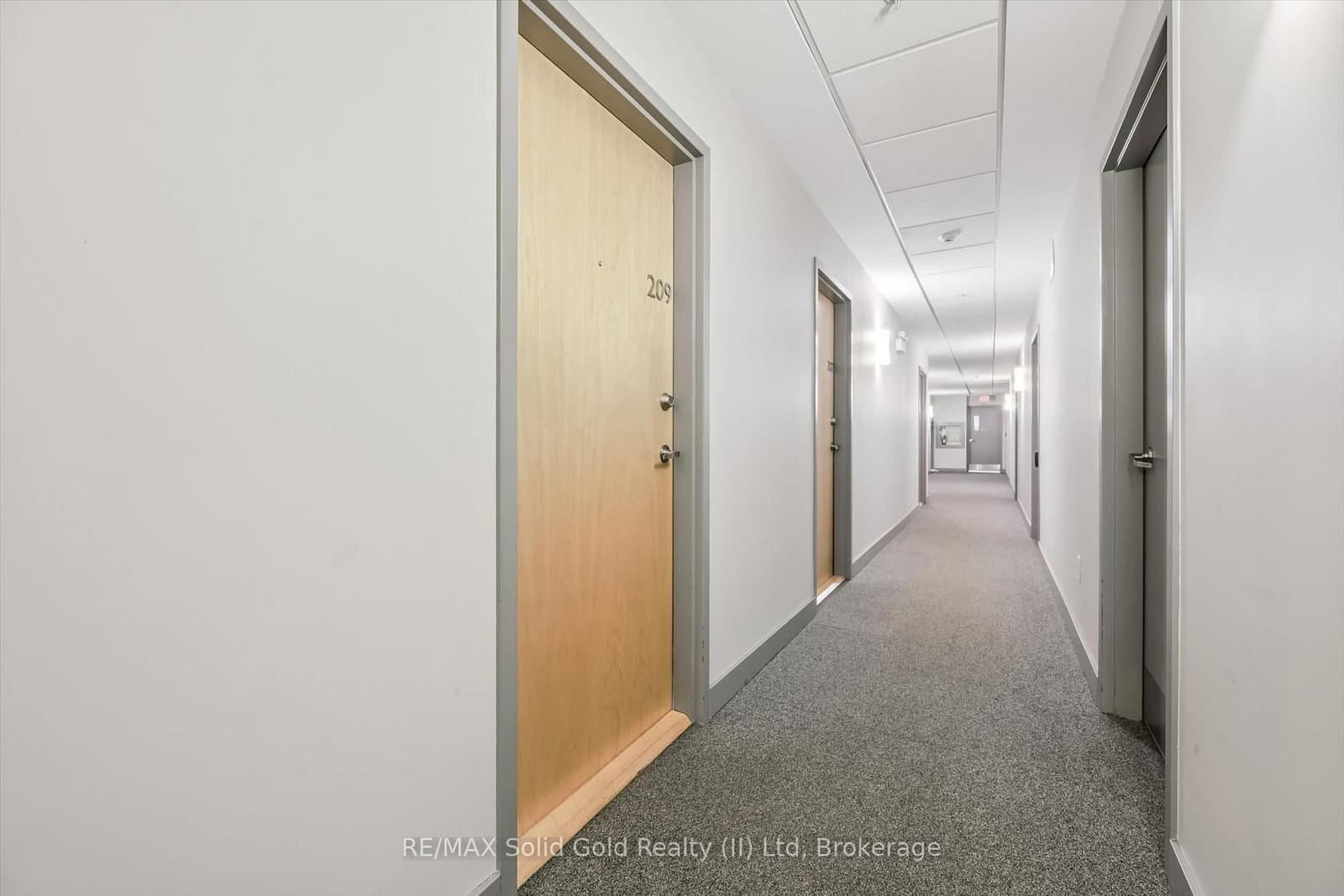 188 King Street S, Unit 209 thumbnail 10