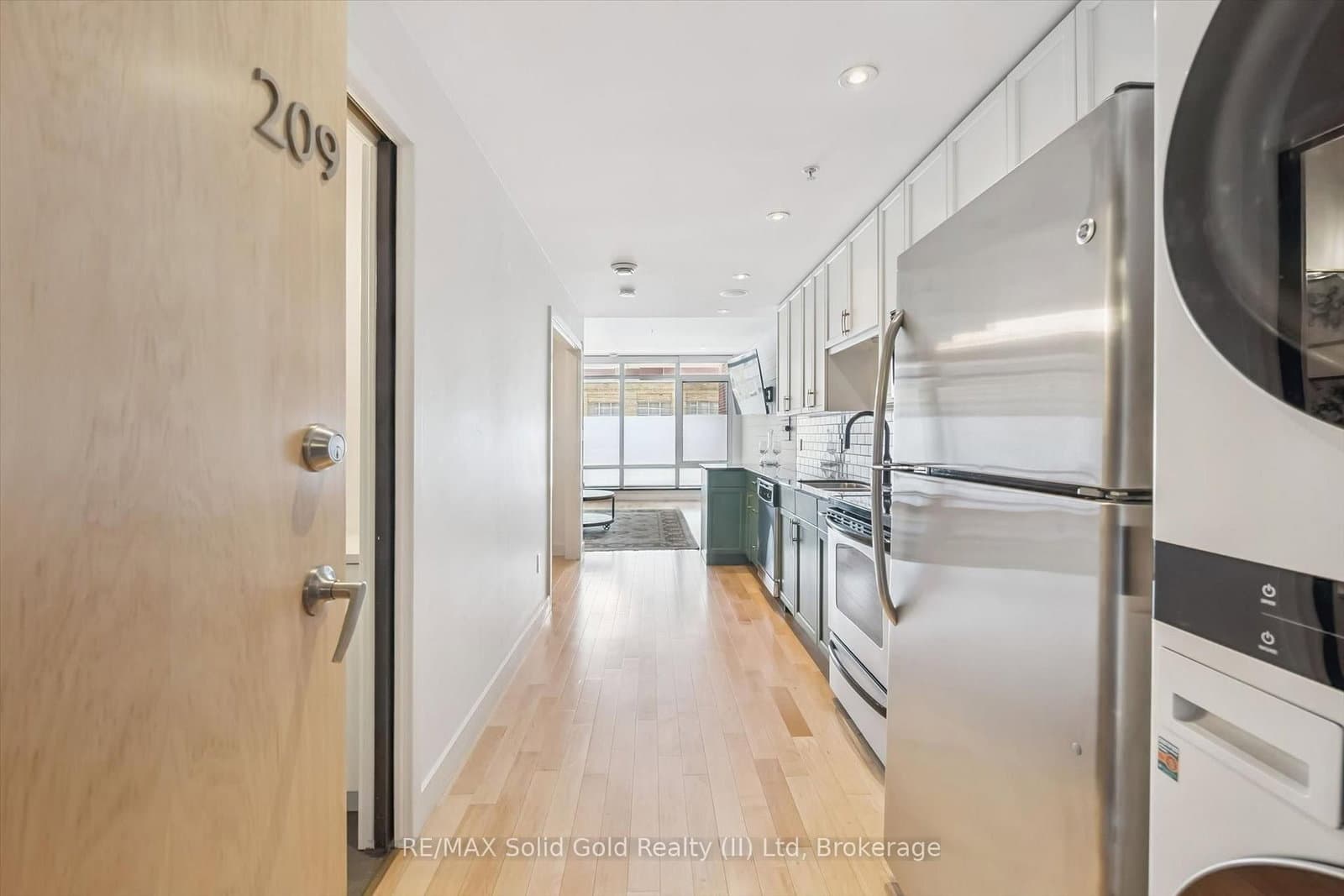 188 King Street S, Unit 209 thumbnail 12